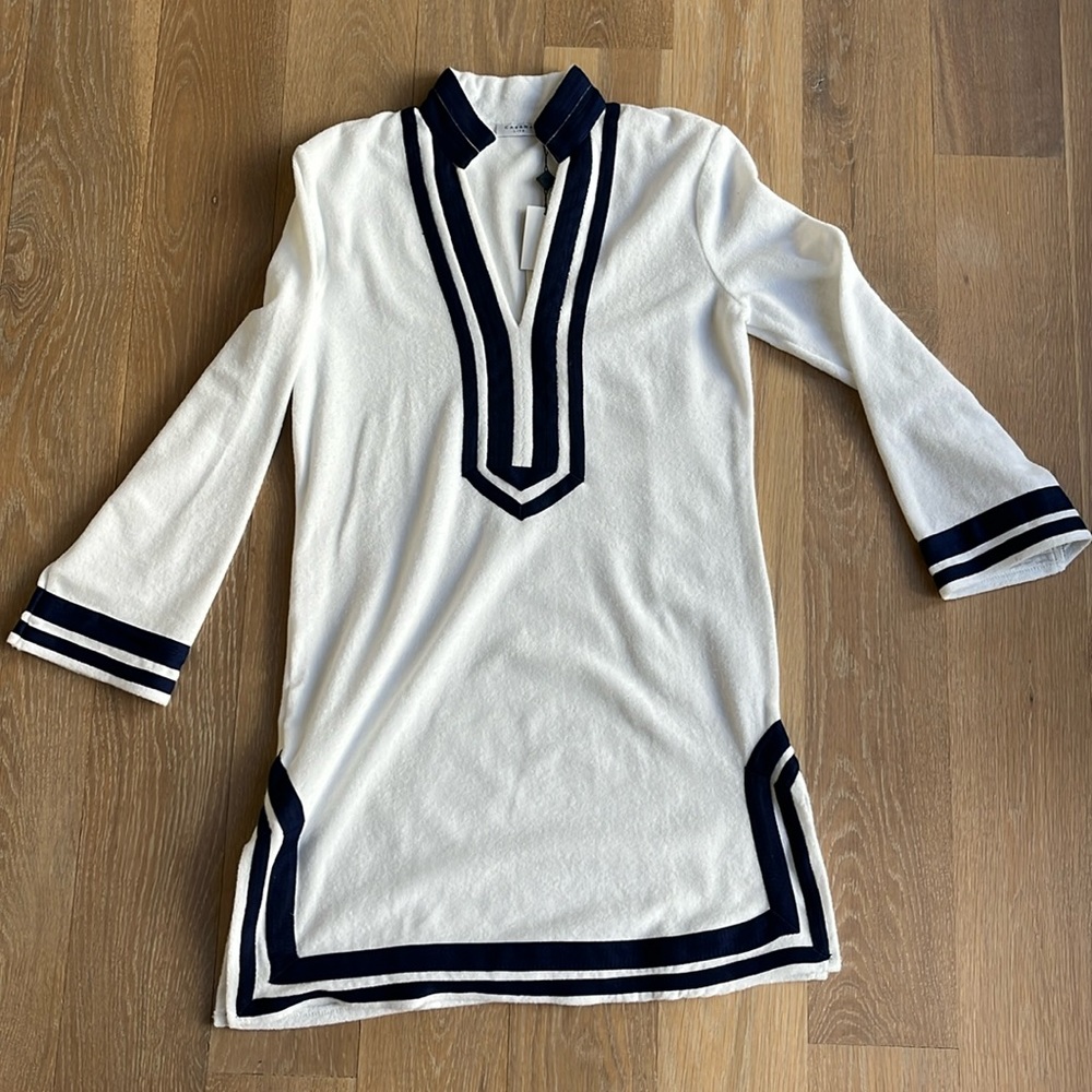 NWT Cabana Life. Long sleeve terry tunic in white with navy trim. UPF 50+
